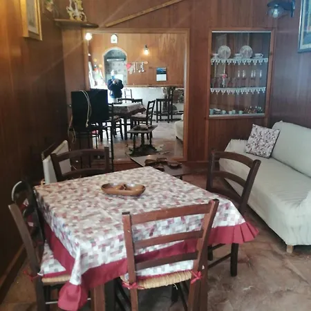Apartment Casetta A Le 4 Stagioni Pescasseroli